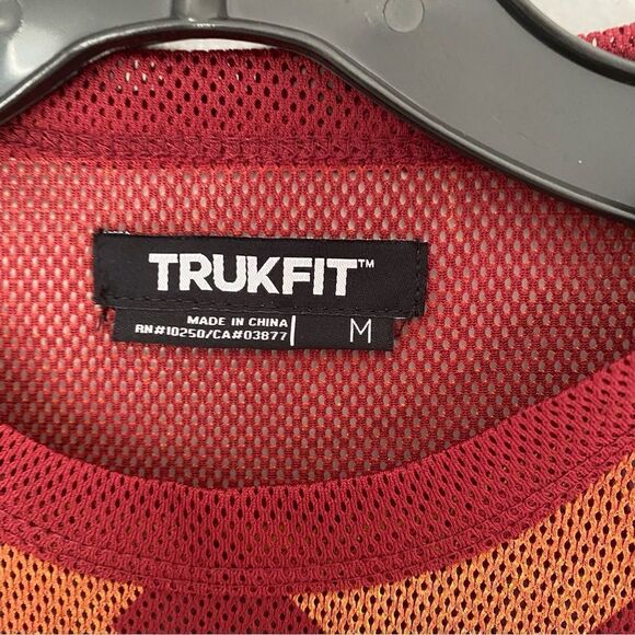 TrukFit Men’s Crew Neck Short Sleeve Mesh Teeshirt size M - Picture 2 of 3